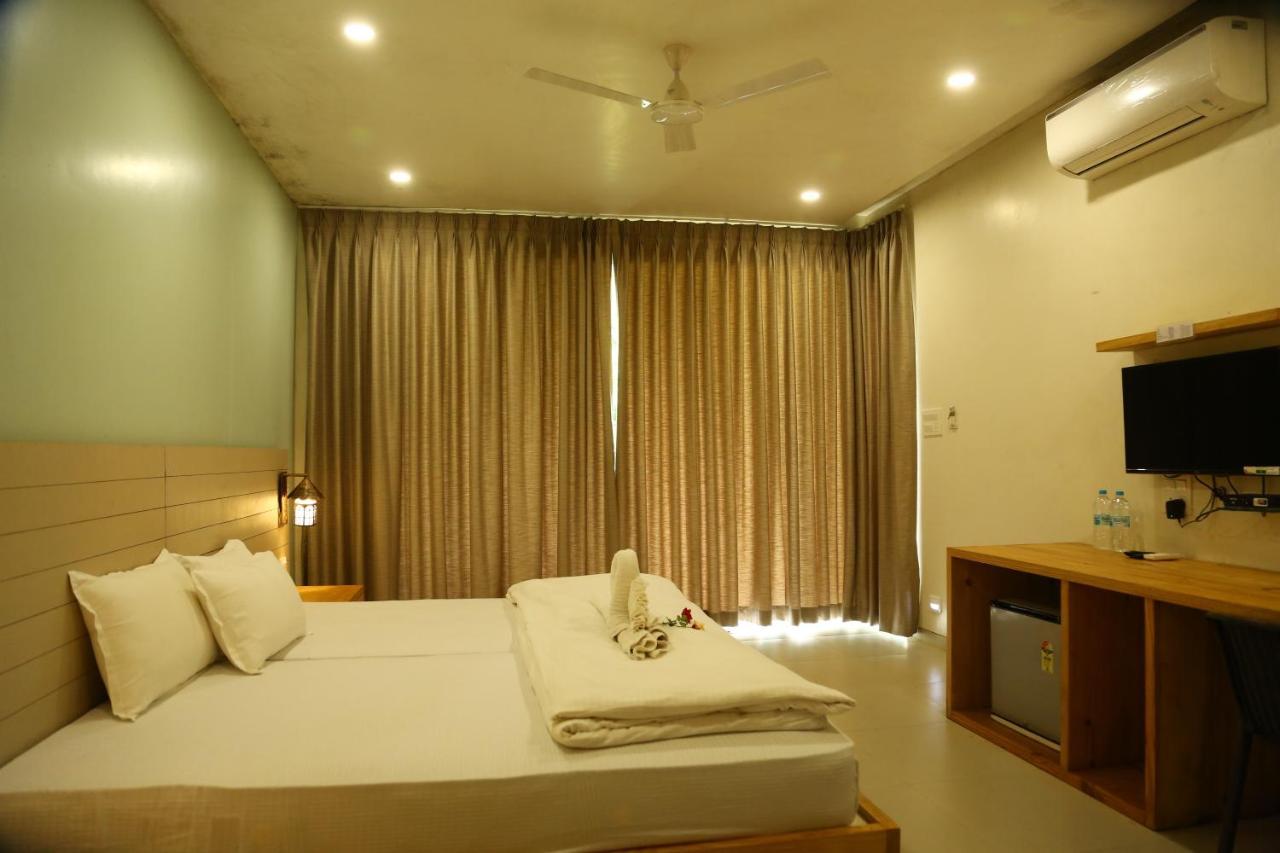Nature Leap Resort Igatpuri Exterior photo